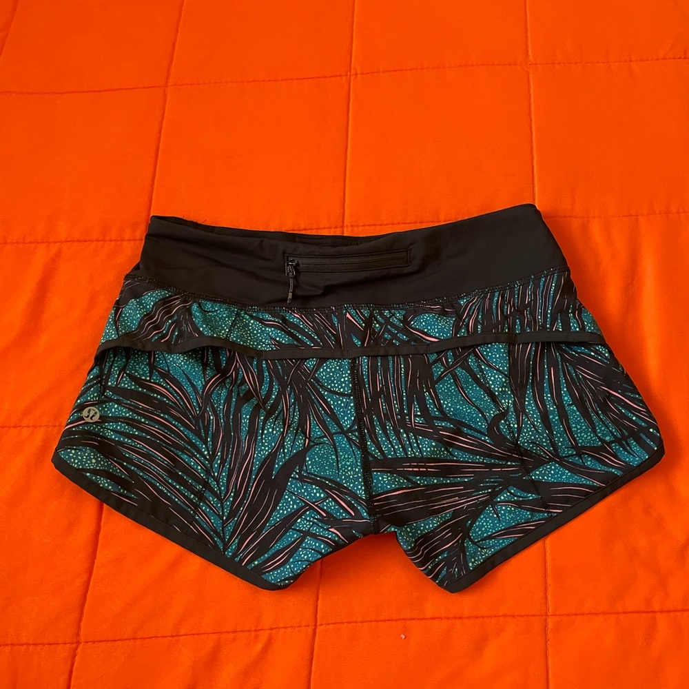 Lululemon Speed Up Shorts Women's  Sz 2